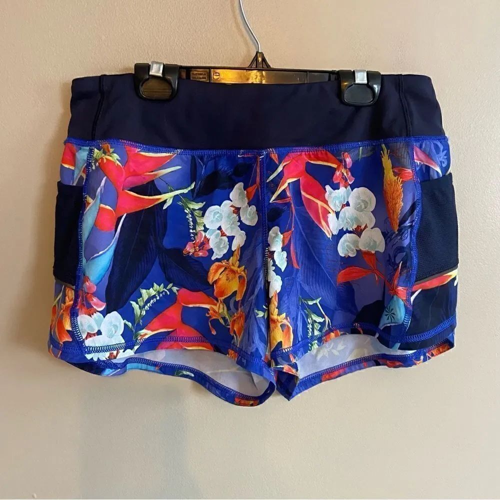 Athleta Floral Running Shorts size Small with brief